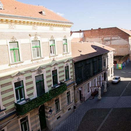 Sabrini Residence B3 Timisoara Old Town エクステリア 写真