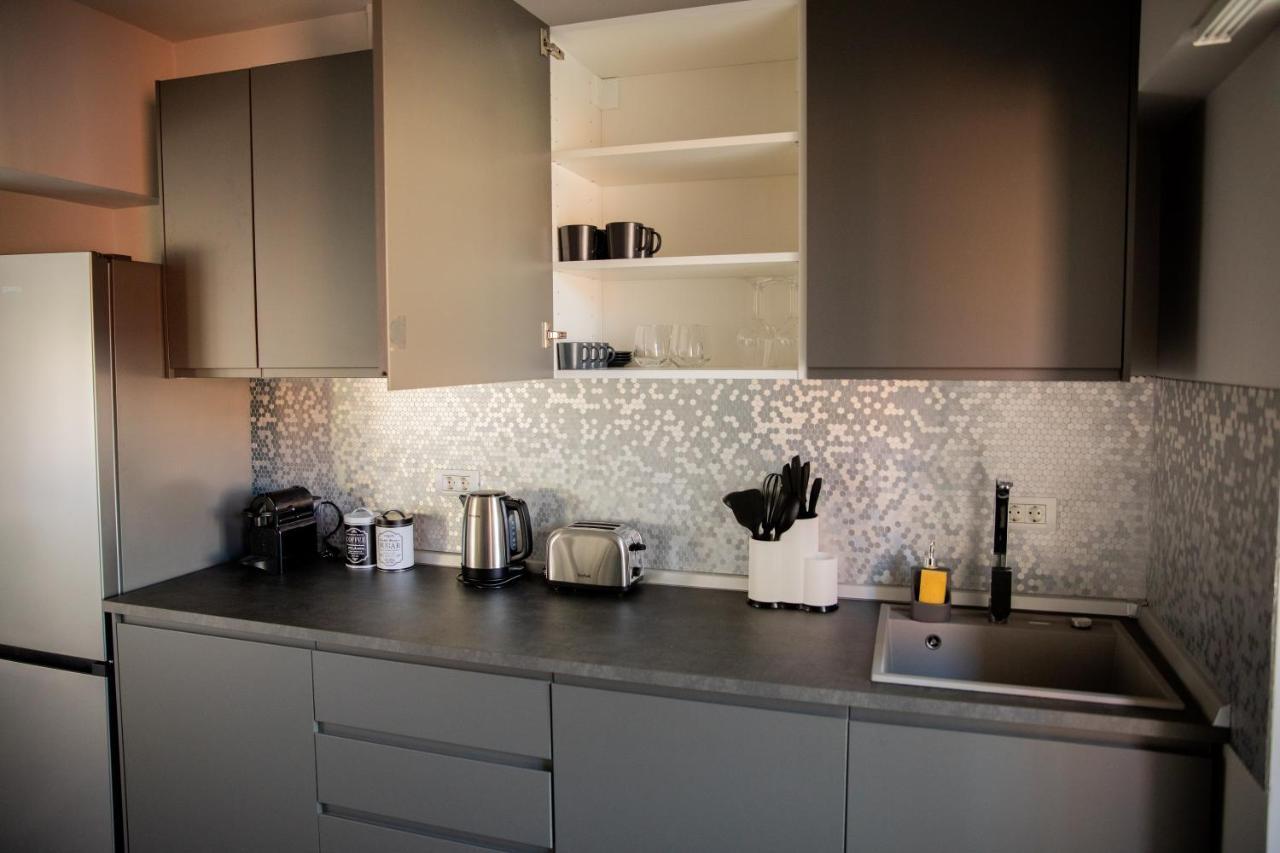 Sabrini Residence B3 Timisoara Old Town エクステリア 写真